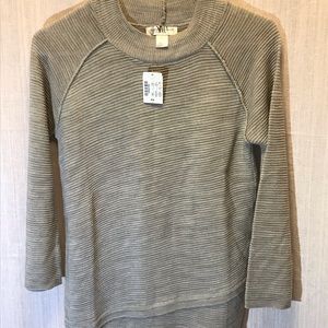 Christopher Banks Women’s long Sleeve Sweater P/S